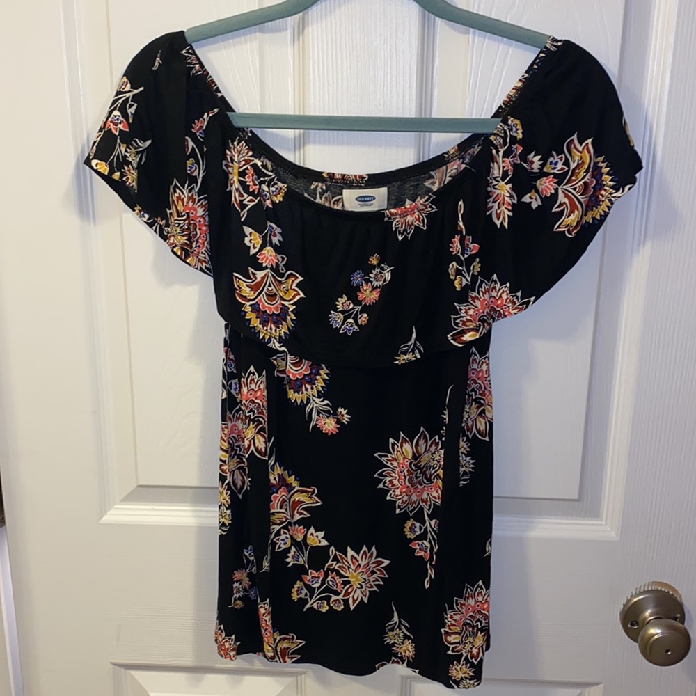 Old Navy Off the Shoulder Black Floral Top - M